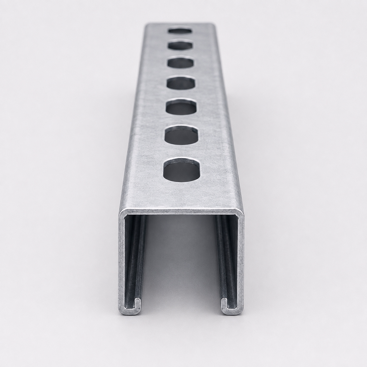 Perfil unicanal 4x4 perforado Perfil Unicanal Liso y Perforado